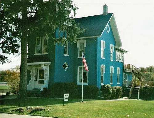 117 Fairbrook St #2 Photo 1
