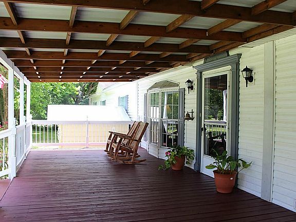 4th image of 1081 County Road 146