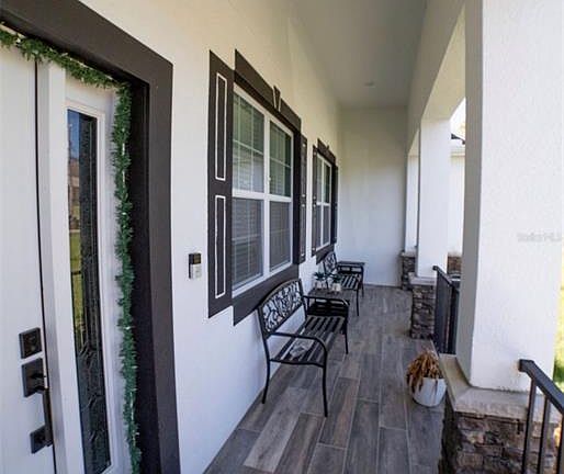 4th image of 842 WILDABON AVENUE