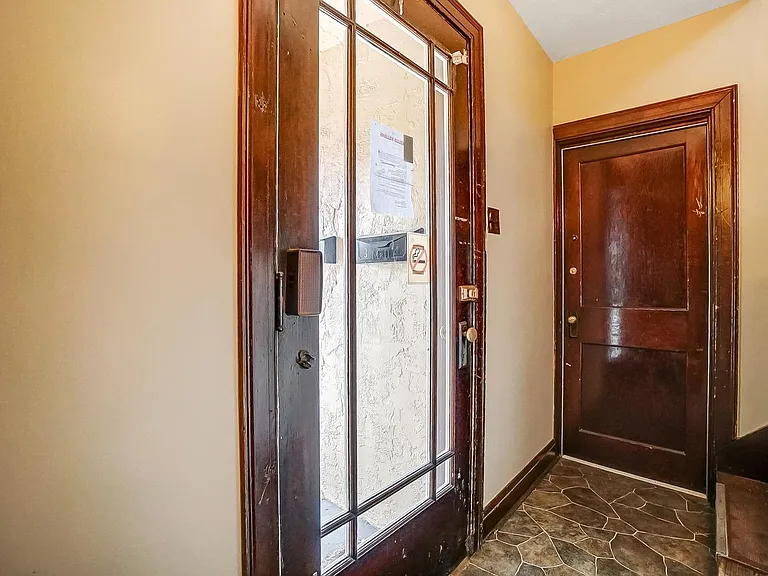 104 Bank Ave #2 — Photo 3