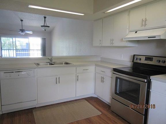 4th image of 449 Royal Poinciana Unit 121
