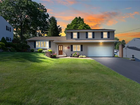 108 Hillside Way, Camillus, NY 13031