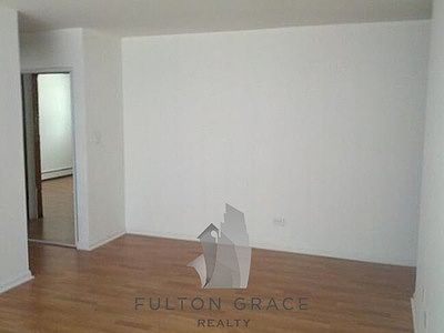 4th image of 5633 N Winthrop Ave #5633210