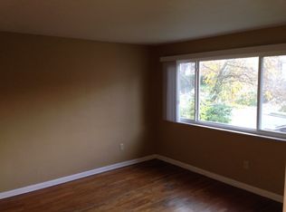 3480 Bevis Ave, Cincinnati, OH 45207