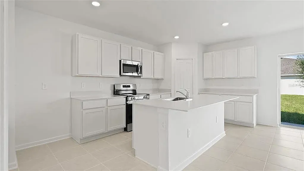6233 Botticella Blvd — Photo 3
