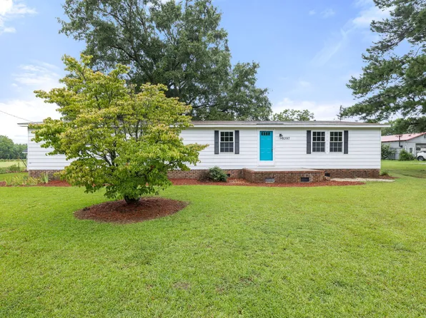 5397 State Highway 39, Selma, NC 27576