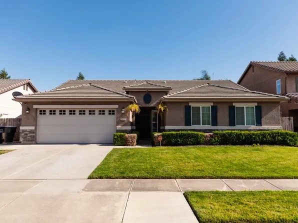 2415 E Chestnut Court, Visalia, CA 93292