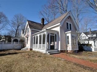 34 Thoreau St, Concord, MA 01742