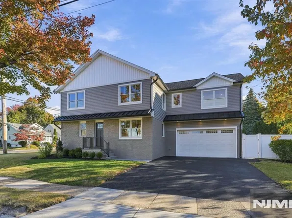 11-17 Harrison Drive, Fair Lawn, NJ 07410