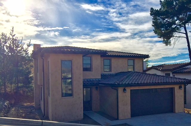 132 FINNIANS WAY CORNER HOME