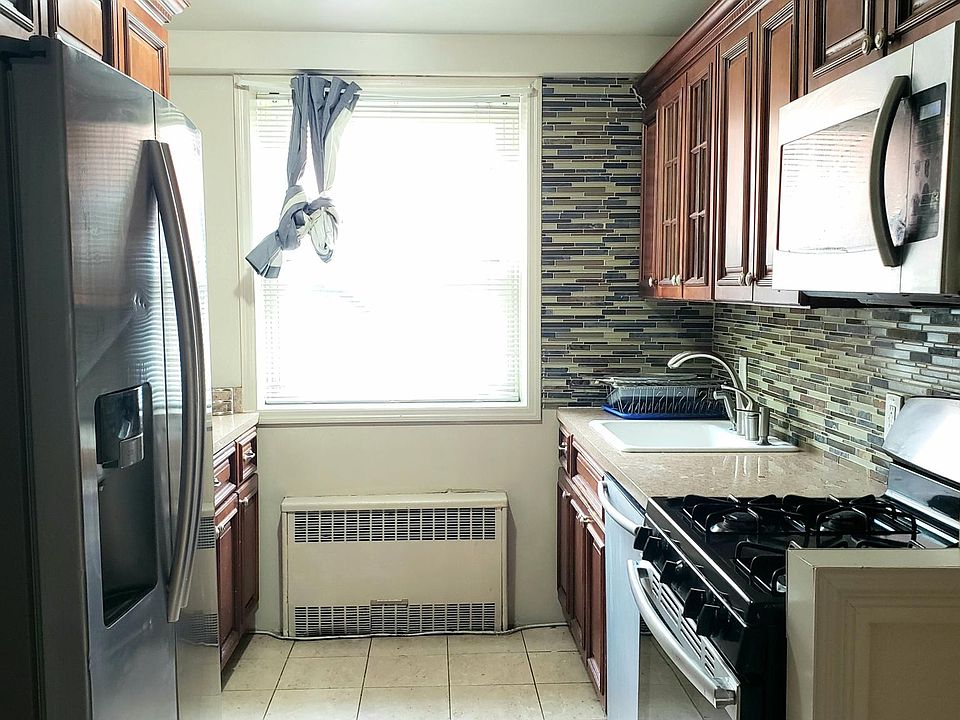 1st image of 15228 134th Ave Floor 1