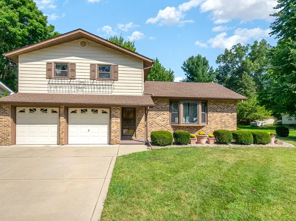 711 S 18th St, Chesterton, IN 46304