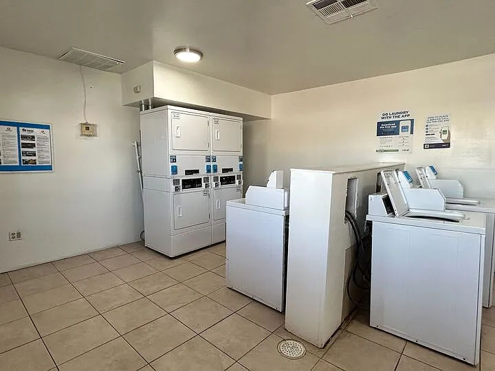 4400 W Missouri Ave #83 — Photo 22