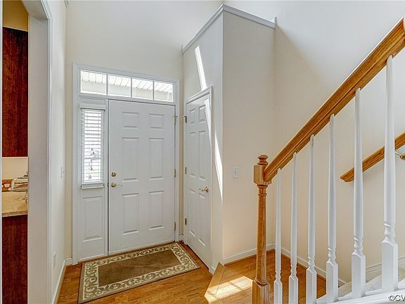 3rd image of 3506 Gwynns Pl