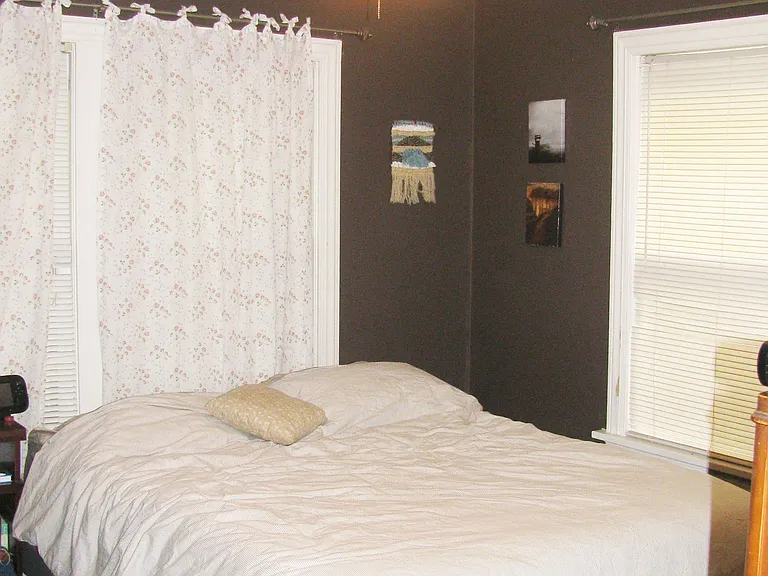 Back bedroom.
