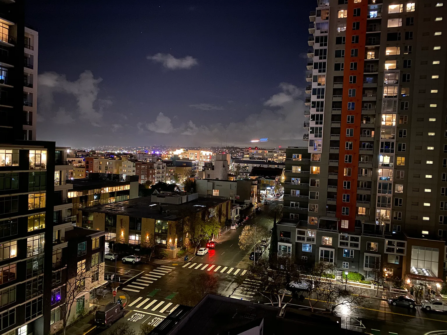 350 W Ash St W — Photo 4