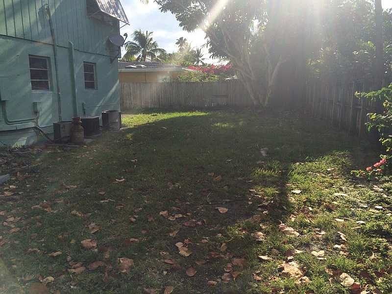 2nd image of 210 Cypress Dr