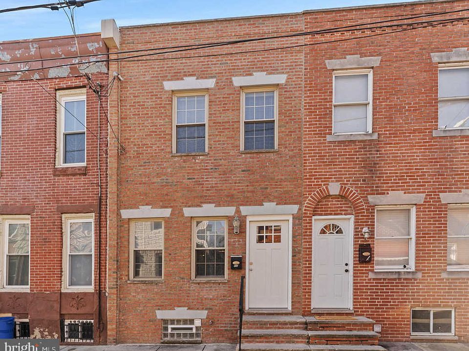 1st image of 332 Emily St