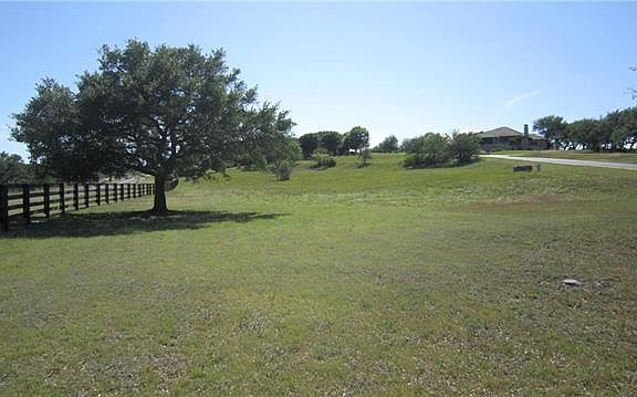 3rd image of 1413 Majestic Hills Blvd