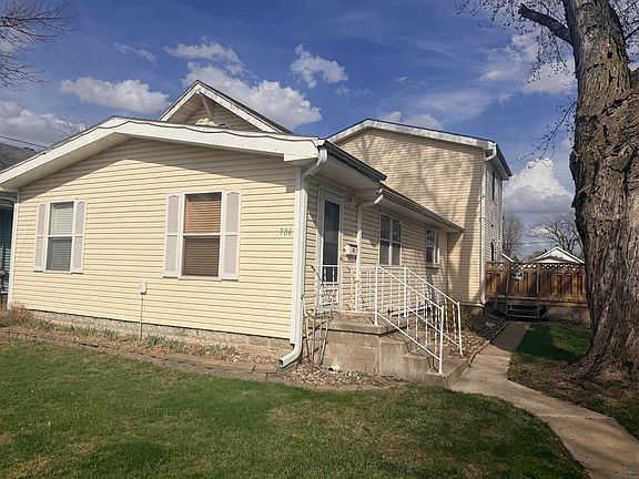 4th image of 706 S Westcott St