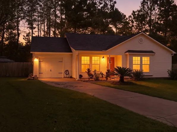 105 Cross Tie Ct, Summerville, SC 29486