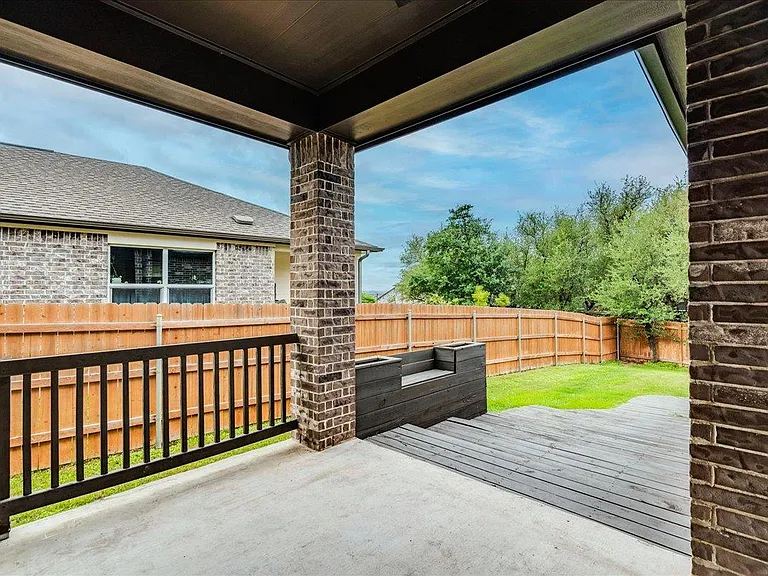 8008 Prairie Rye Dr — Photo 29