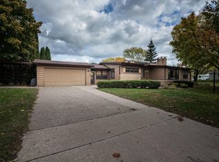 3177 29th St S, La Crosse, WI 54601