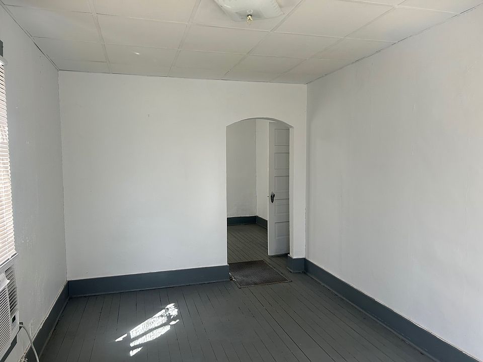 Unit Photo
