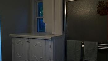 another view of bath.