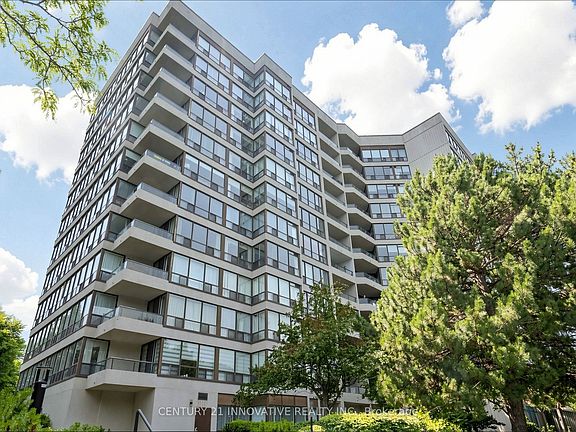 3rd image of 12 NE Laurelcrest St #912