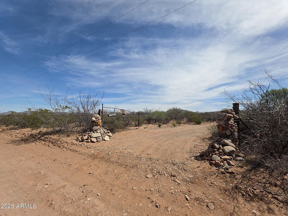 1st image of 1733 N GUNSMOKE Avenue
