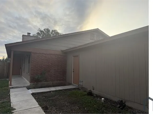 14503 Woods Hole Dr, San Antonio, TX 78233