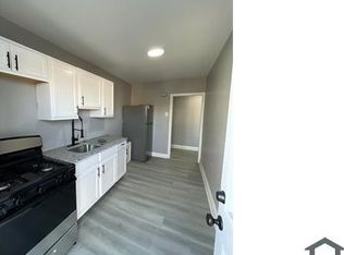 825 N Woodington Rd APT 1, Baltimore, MD 21229