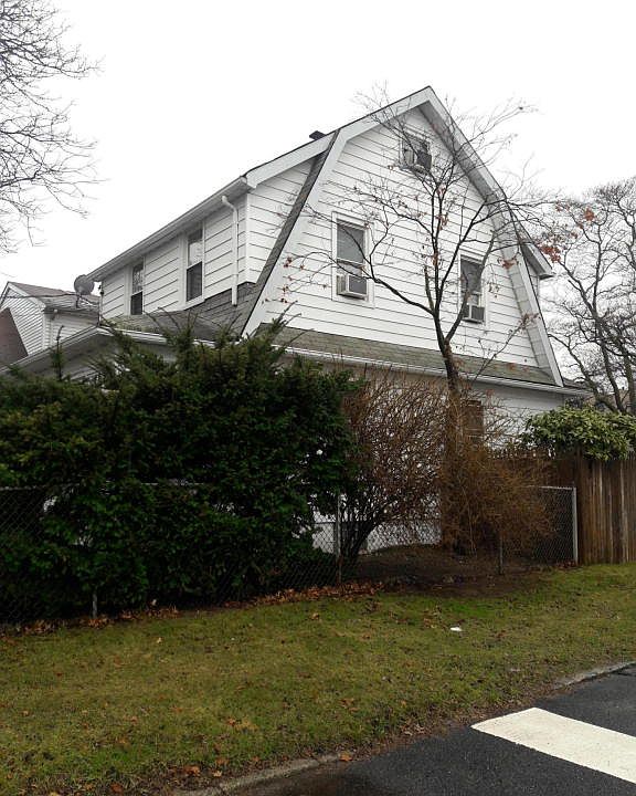 130 Woolley Ave, Staten Island, NY 10314 Zillow