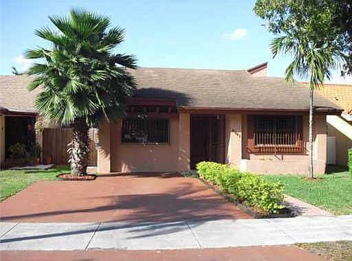 1st image of 8947 Grand Canal Dr