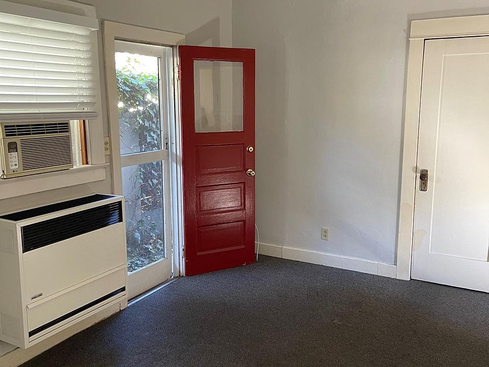 1st image of 2504 1/2 Hermosa Ave