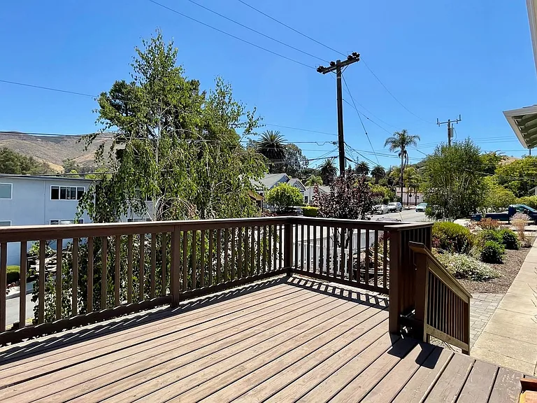Charming Railroad District 2-Bedroom with Large Deck and 1-Car Garage — Photo 14