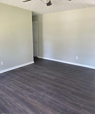 2nd image of 102 Oxford Dr