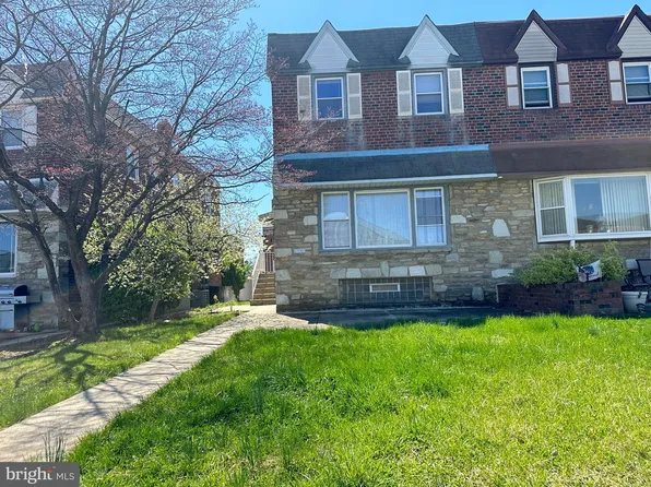 9009 Revere St, Philadelphia, PA 19152
