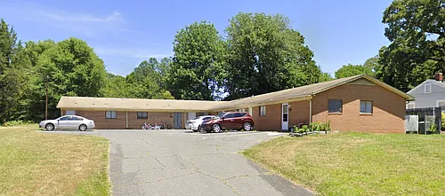 622 W Wainman Ave #E Photo 1