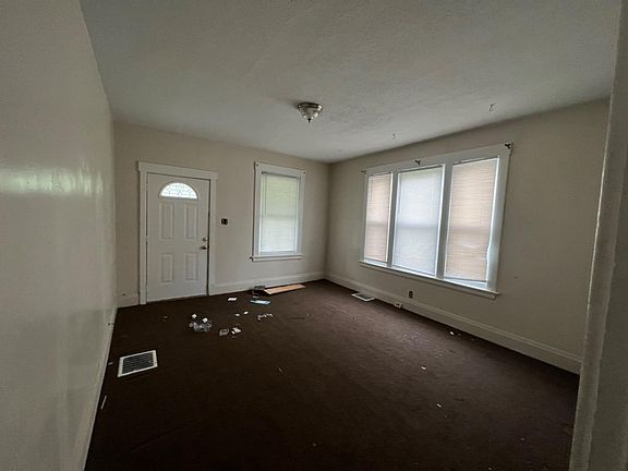 4th image of 3815 Odin Ave