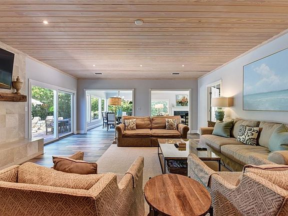 4th image of 1009 Sea Island Dr