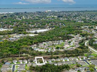 2250 Spring Creek Cir NE, Palm Bay, FL 32905