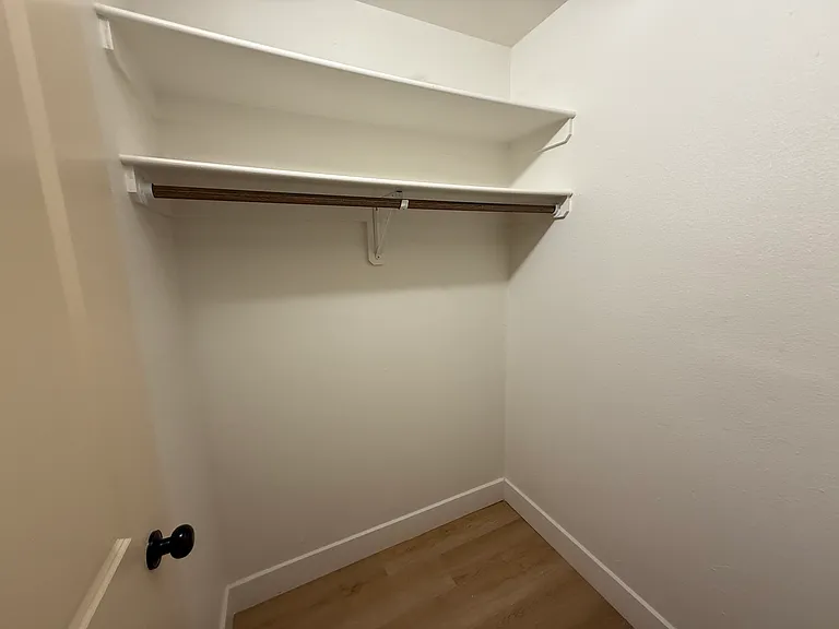 407 SE 10th St #407 — Photo 11