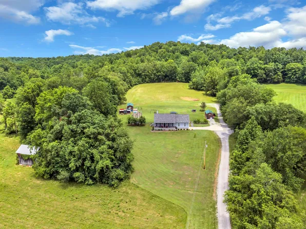 2757 New Dry Hollow Rd, Cumberland Furnace, TN 37051