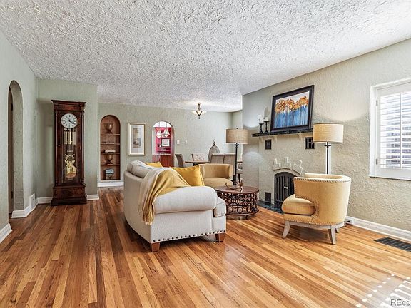 2nd image of 642 Dahlia Street