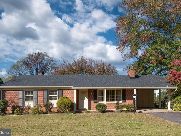 423 Brooke Rd, Fredericksburg, VA 22405