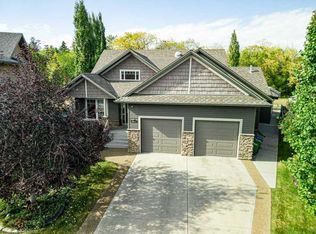 34 SW Overand Pl, Red Deer, AB T4P 0E7
