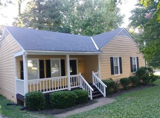 1700 Meadow Farm Dr, North Chesterfield, VA 23225