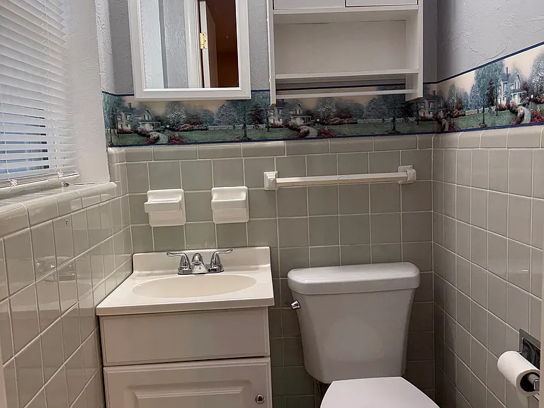 9641 Village Dr — Photo 23